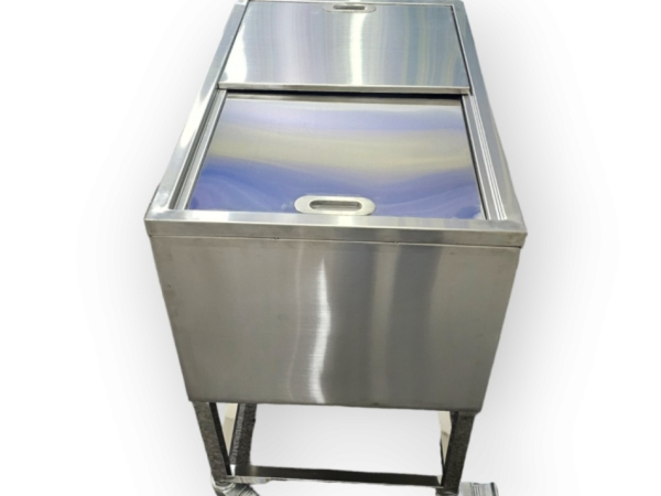 Thùng Đá Inox Có Chân & Bánh Xe